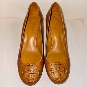 Tory Burch Tan Leather Wedges